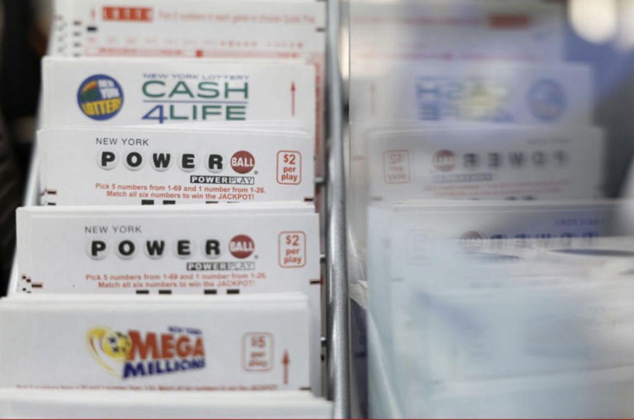 Florida Man Wins $358,104 in Michigan Fantasy 5, Plans to Move Closer to Family